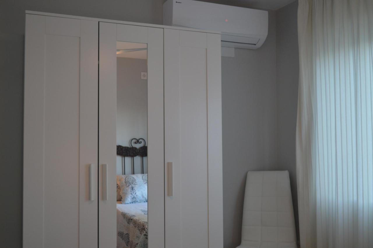 Seafront Recently Renovated Apartments Benalmadena Exterior photo